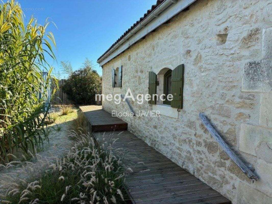 Maison à BRAUD-ET-SAINT-LOUIS