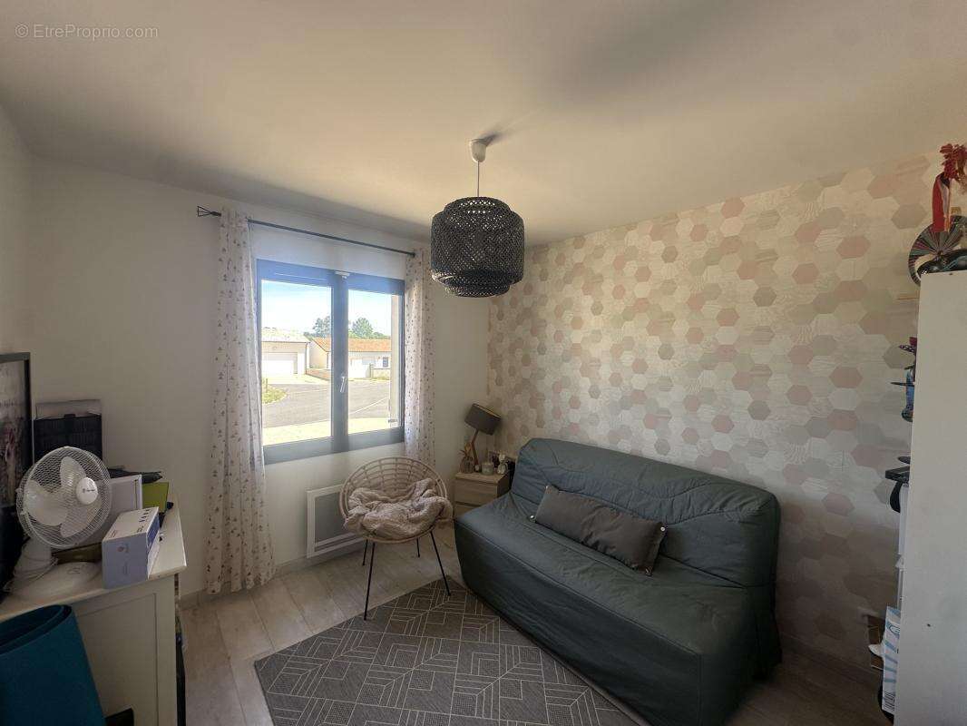 Maison 120 m² à Roches-Premarie-Andille  - photo 15