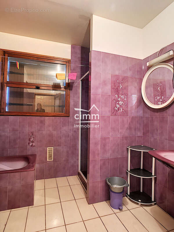 Maison à NOGENT-SUR-VERNISSON