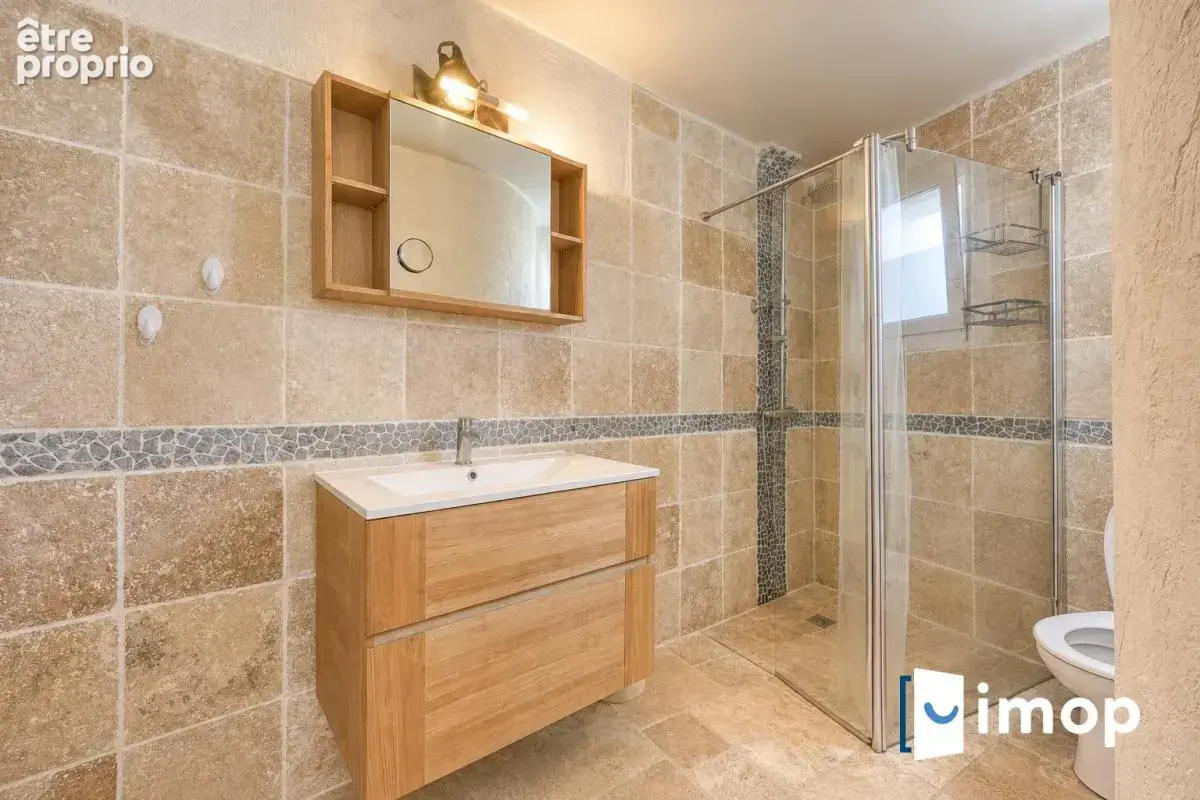 Maison de ville avec extérieur - photo 8