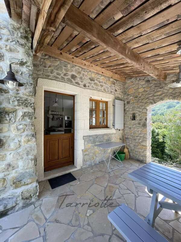 Maison à VALVIGNERES