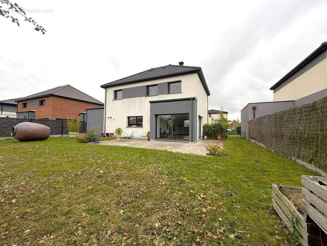 Maison à ALLENNES-LES-MARAIS