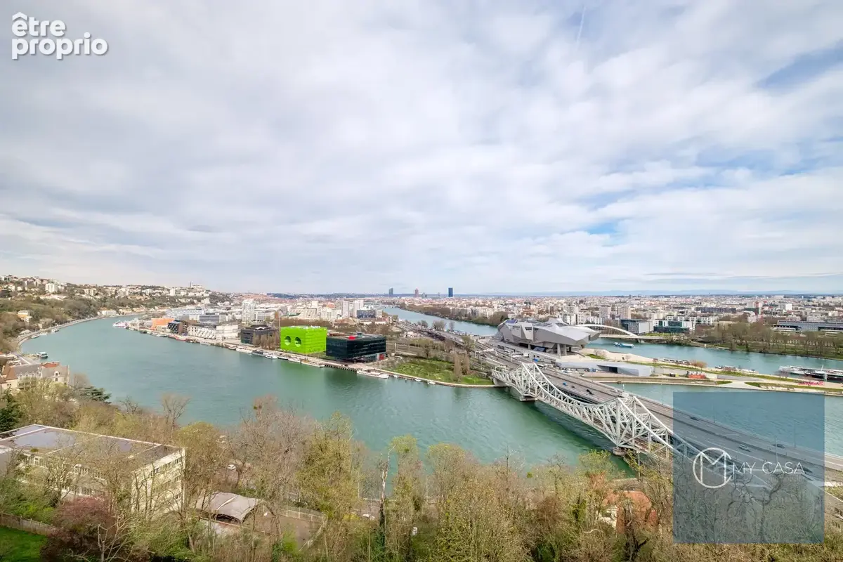 T3 de 70 m2 avec vue panoramique sur Lyon - photo 6