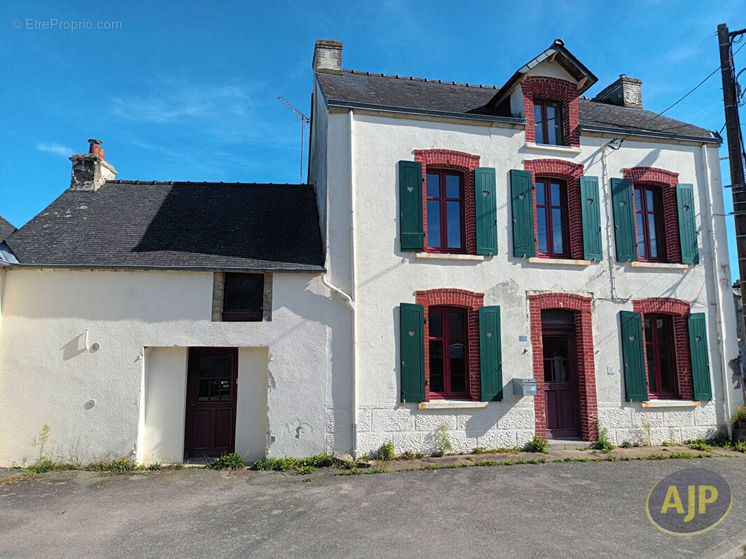 Maison à MALANSAC