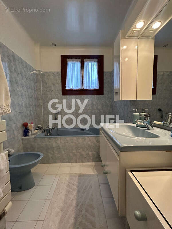 Maison à NEUILLY-PLAISANCE