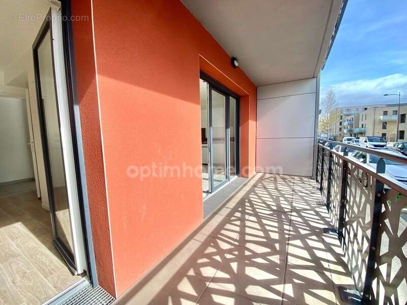 Appartement à COLOMBELLES