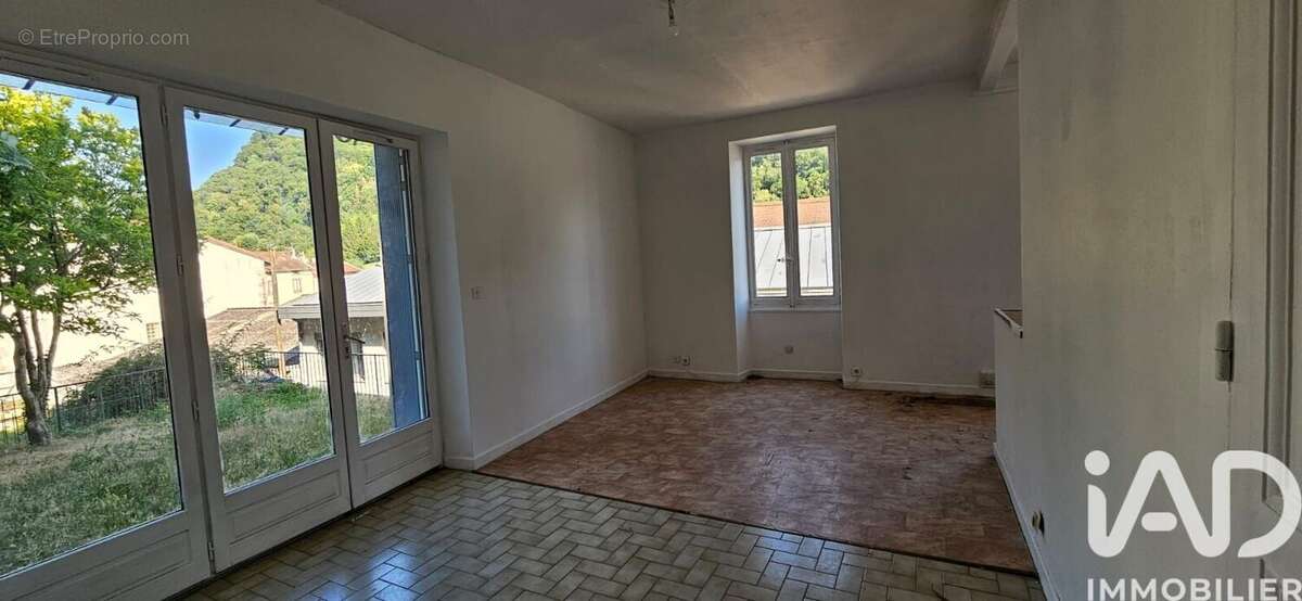 Photo 4 - Maison à SAINT-RAMBERT-EN-BUGEY