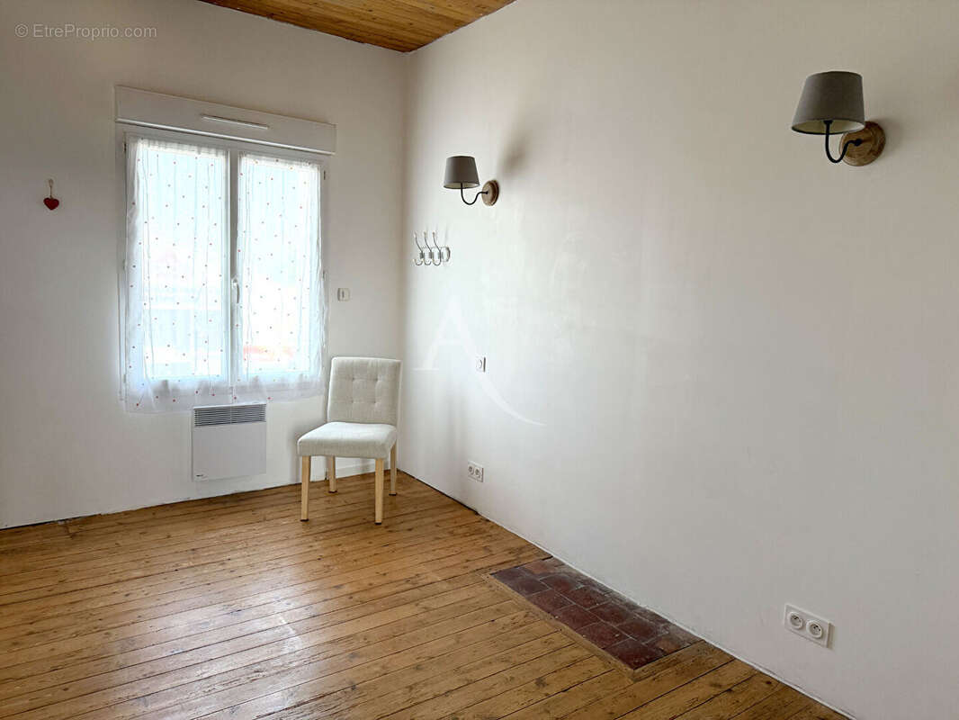 Maison à AVRILLE