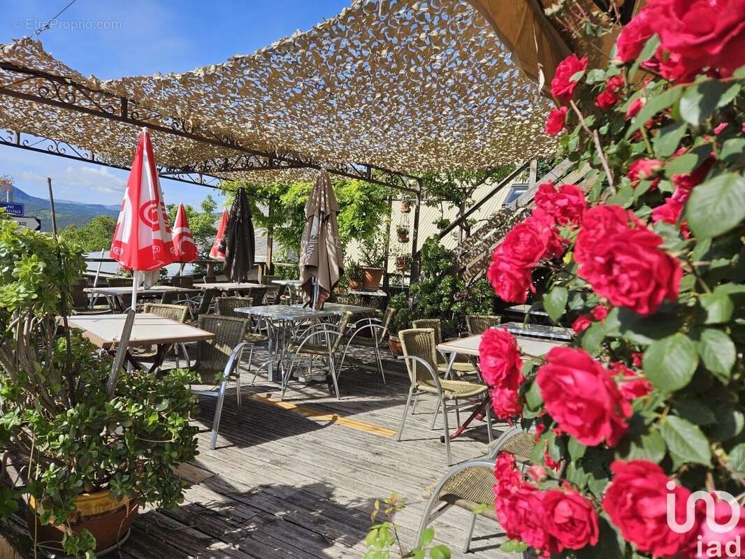 Photo 9 - Commerce à LE SAUZE-DU-LAC