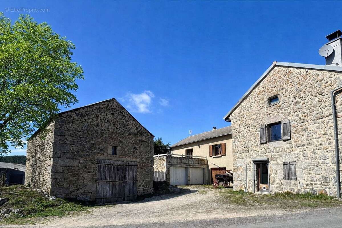 Maison à SAINTE-EULALIE