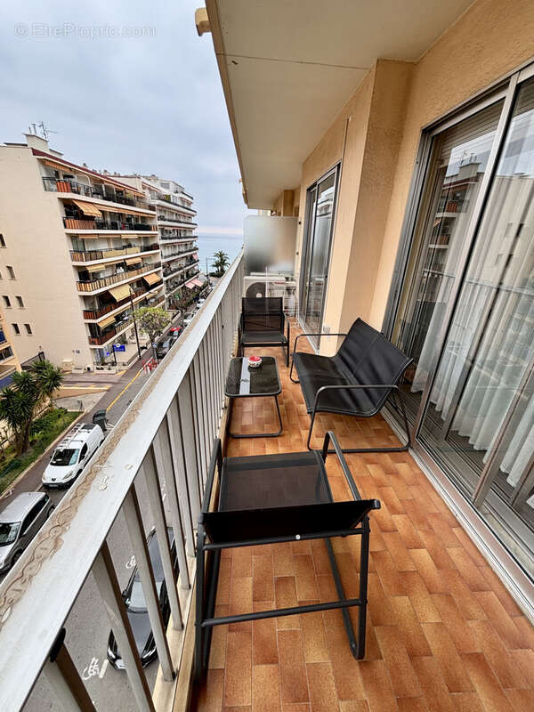 Appartement à ROQUEBRUNE-CAP-MARTIN