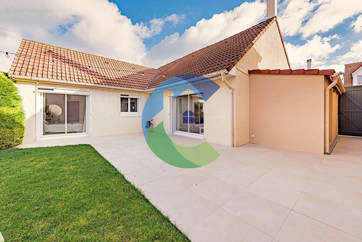 Maison à LONGJUMEAU