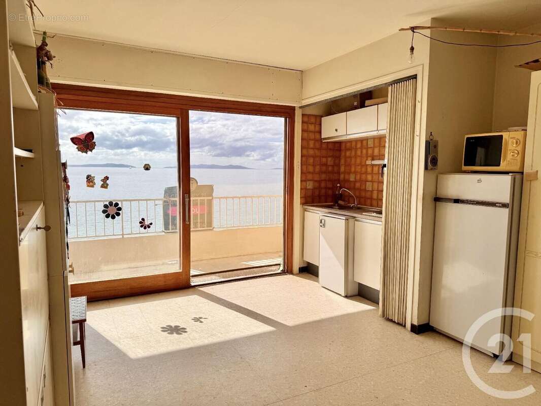 Appartement à LE LAVANDOU