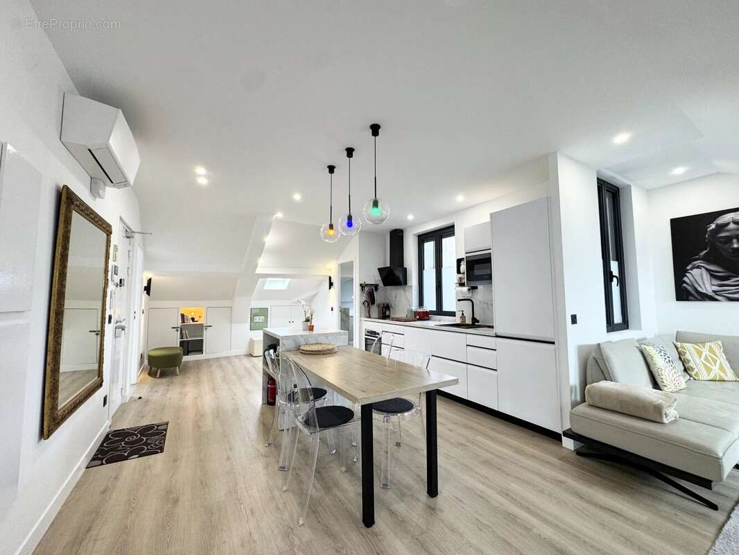 Appartement à BEAUSOLEIL