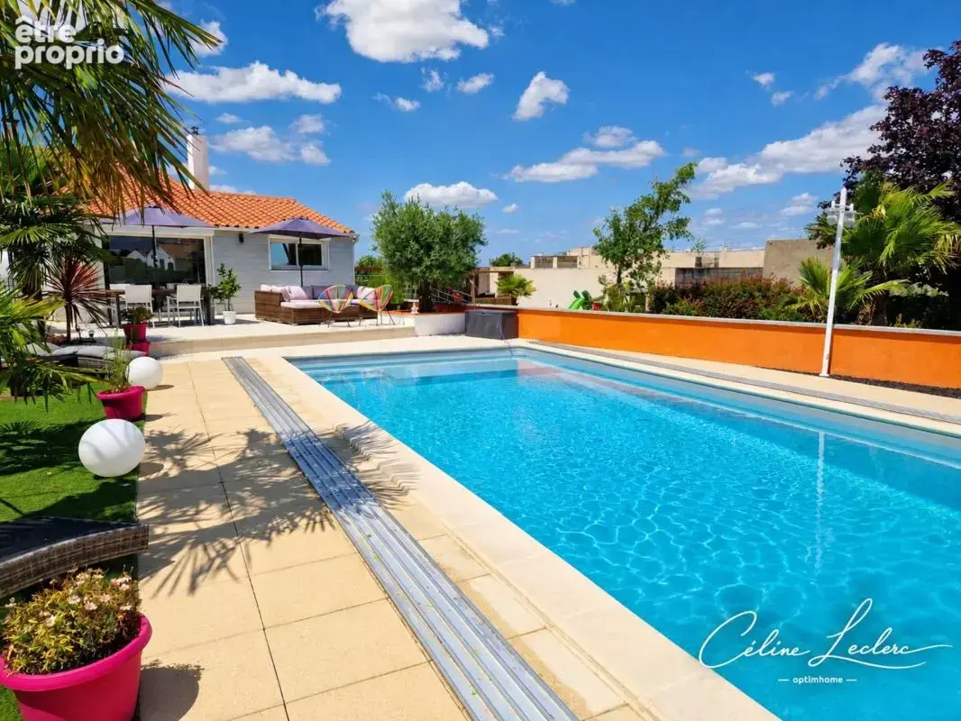 Villa d'Exception 134 m² – Piscine – Jacuzzi – Cuisine d'été – Saint-Michel-en-l'Herm (85) - photo 2