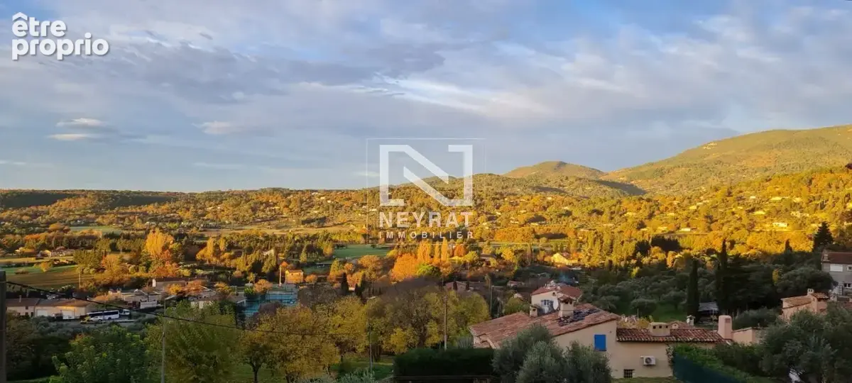 Appartement à FAYENCE