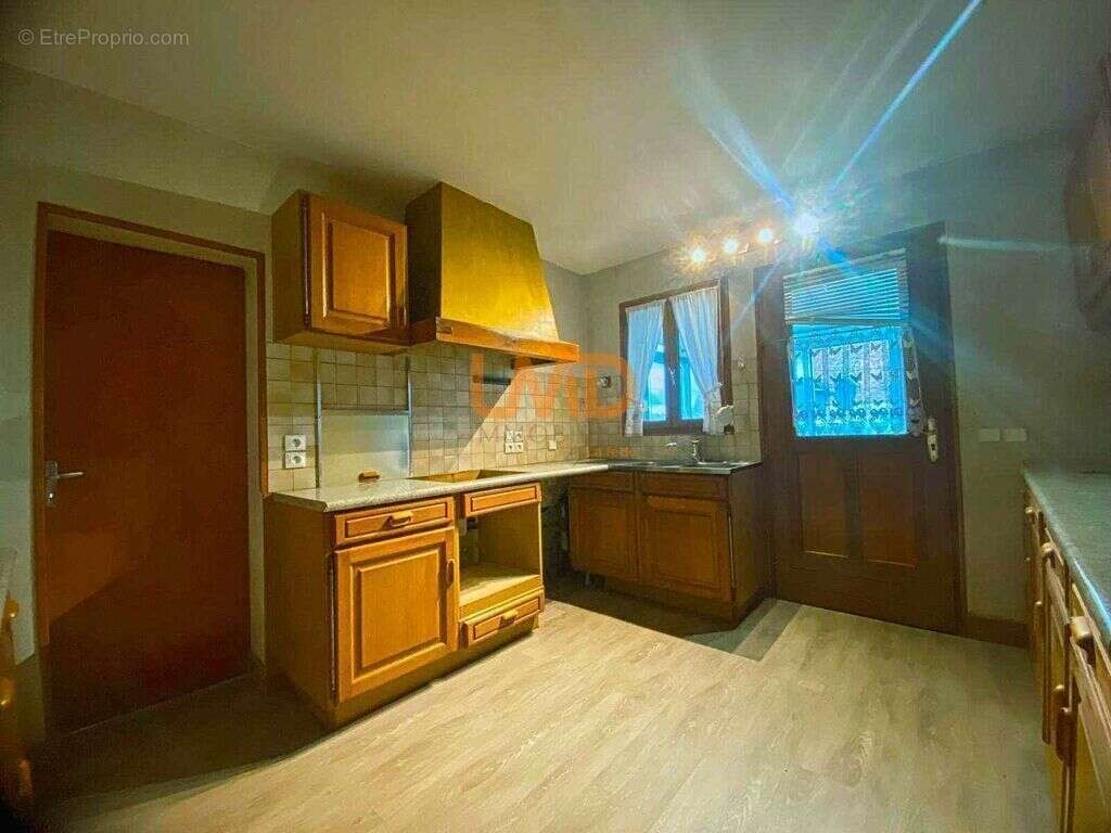 Maison à SAVIGNY-SUR-BRAYE