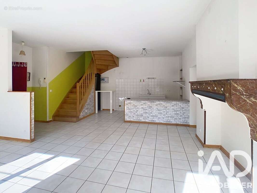 Appartement 77 m² à Chateauvillain  - photo 7