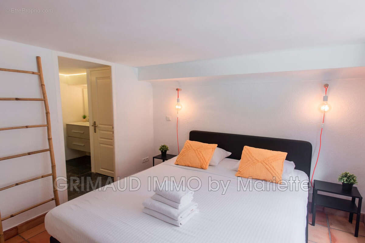 Maison à PLAN-DE-LA-TOUR