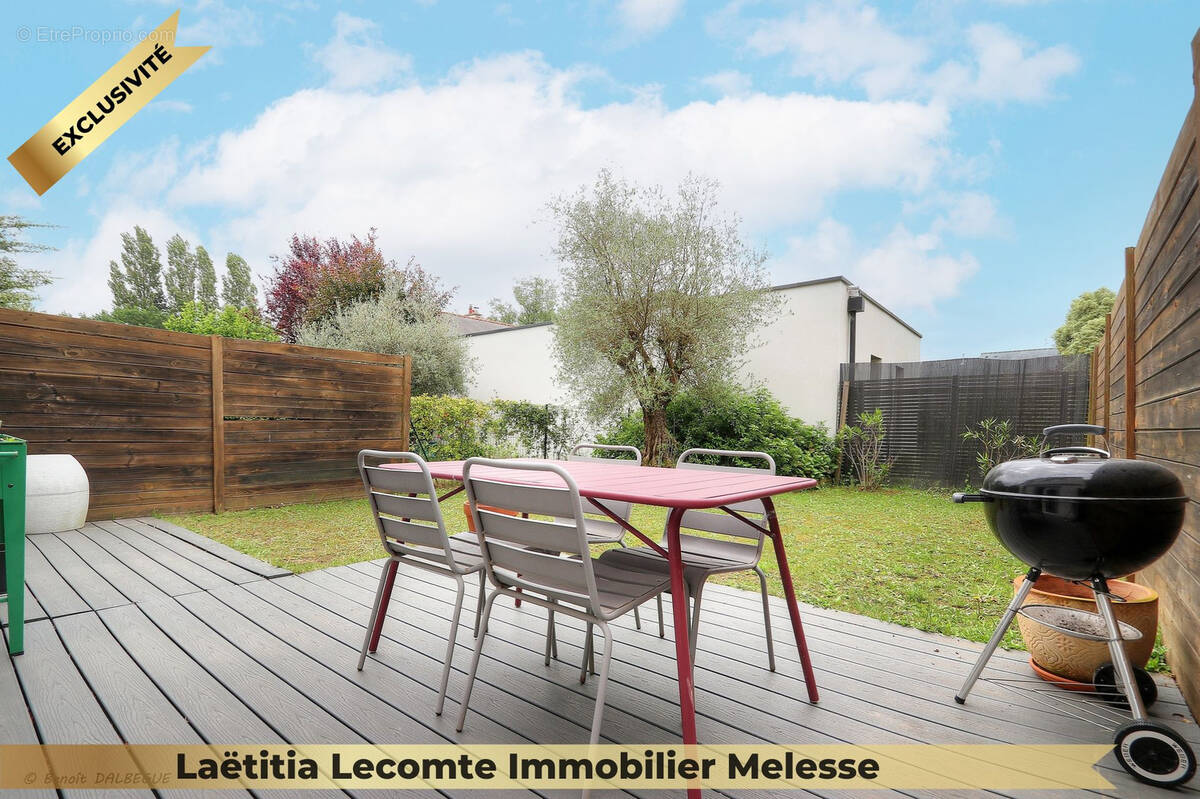 Maison à MELESSE