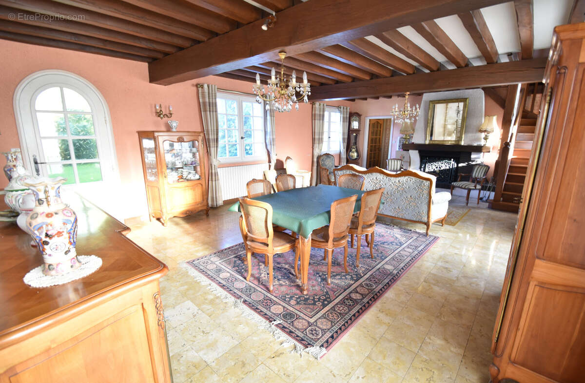 Maison à BAILLEAU-LE-PIN