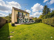 Maison à OZOIR-LA-FERRIERE