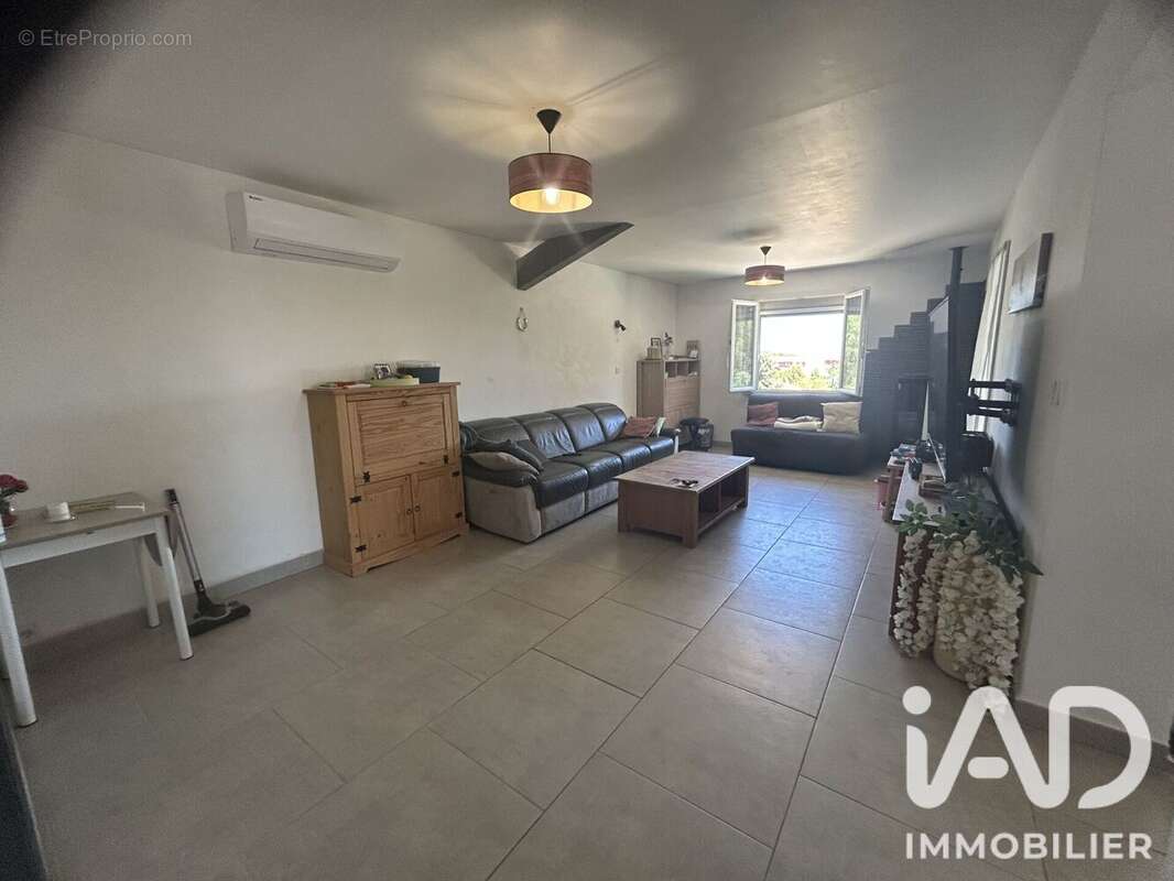 Maison 120 m² à Aramon  - photo 3