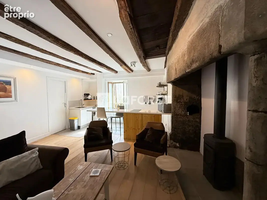 Maison de bourg rénovée - photo 2