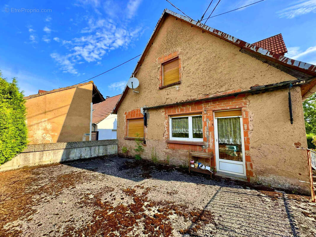 Maison à OBERMODERN-ZUTZENDORF