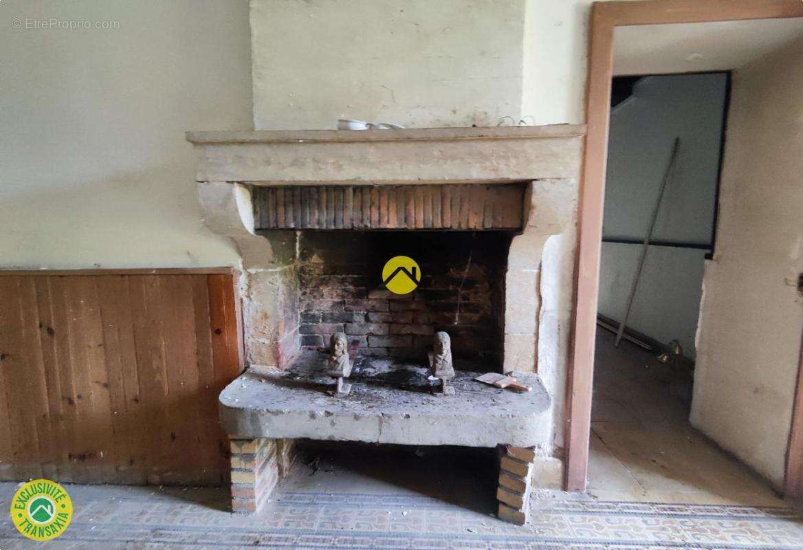 Longere a renover - photo 8