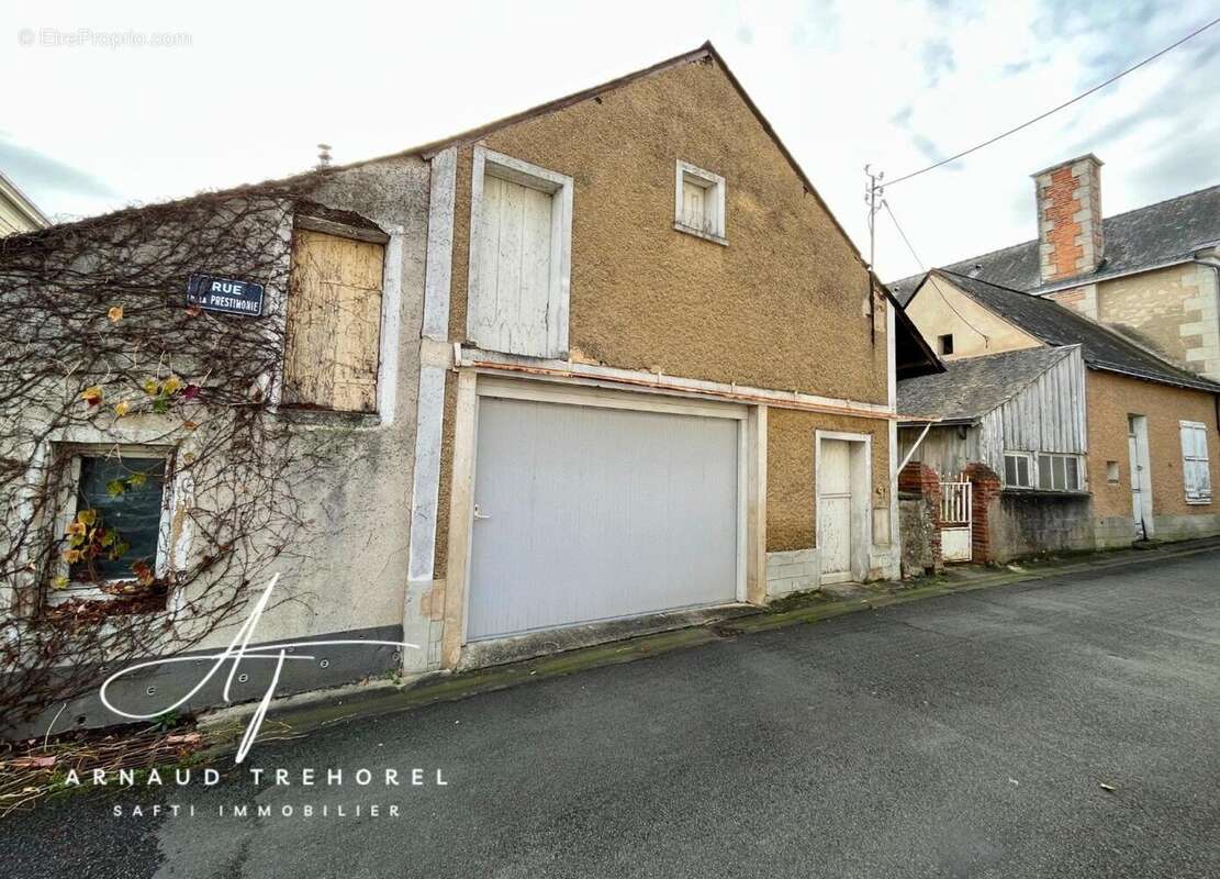 Photo 2 - Maison à JARZE