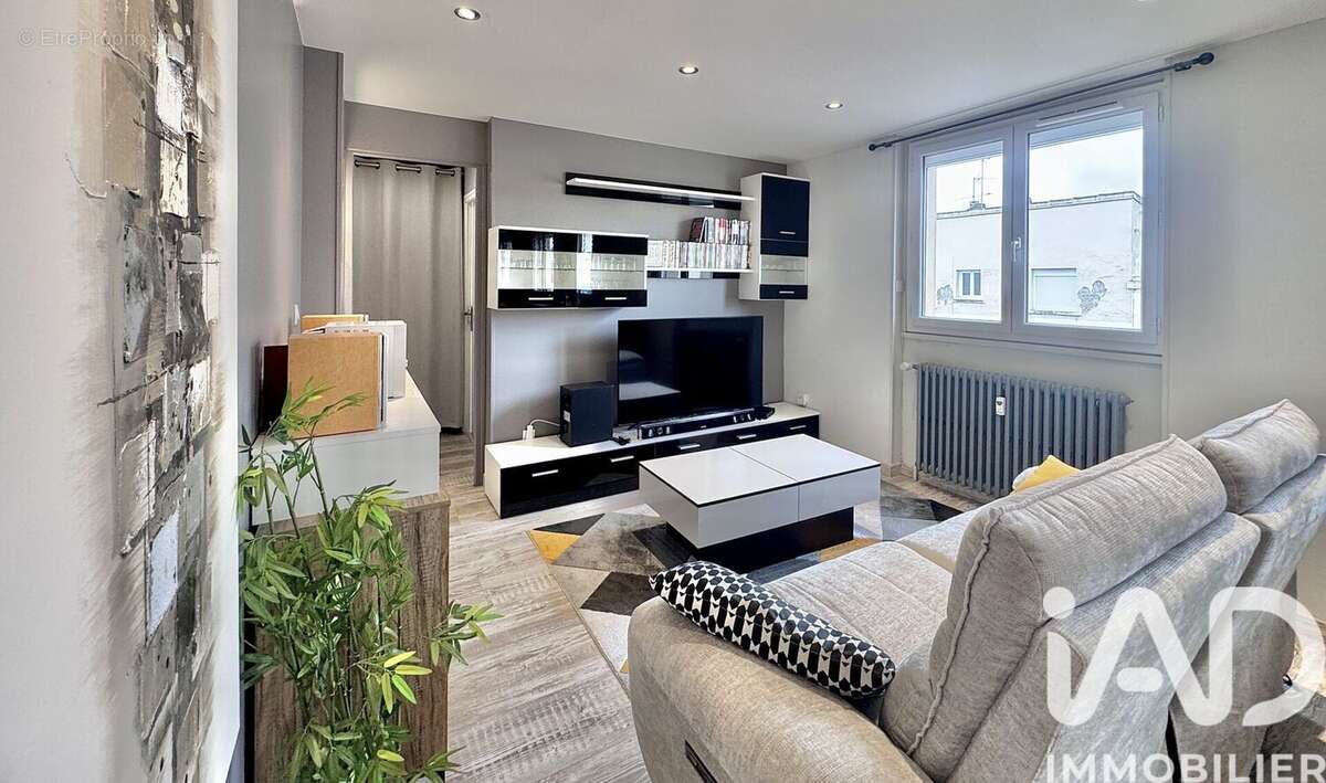 Photo 3 - Appartement à AUXERRE