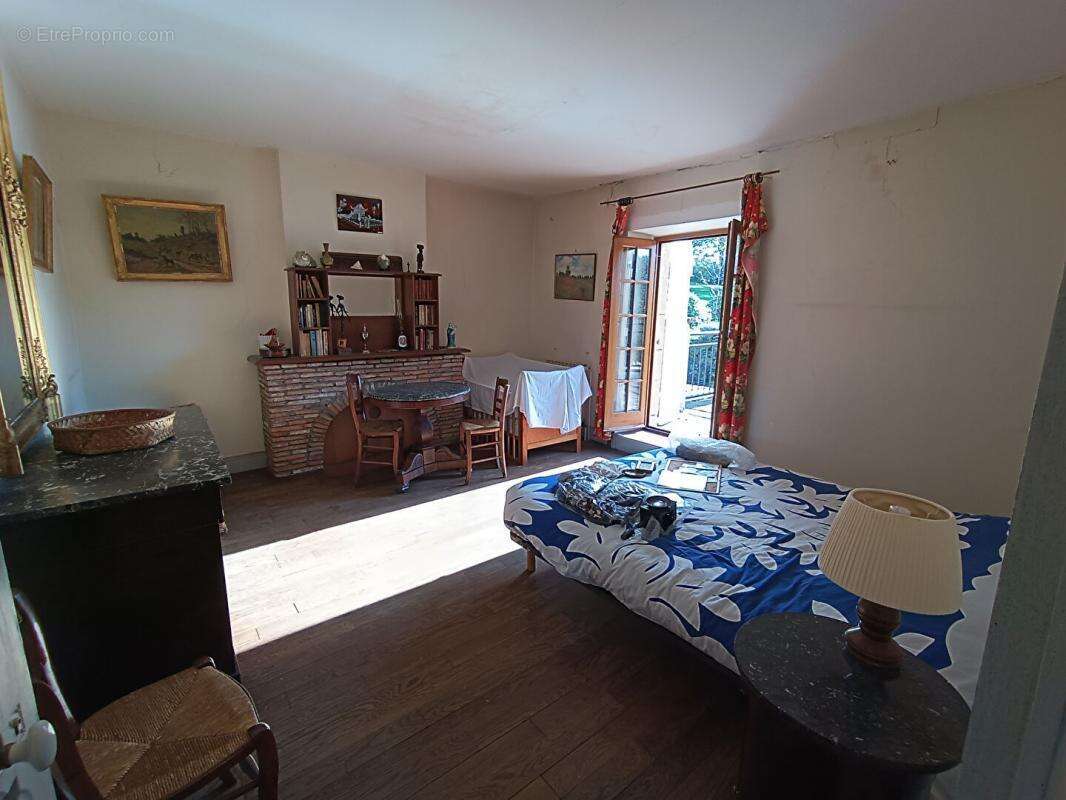 Appartement à SAINT-BENIN-D&#039;AZY