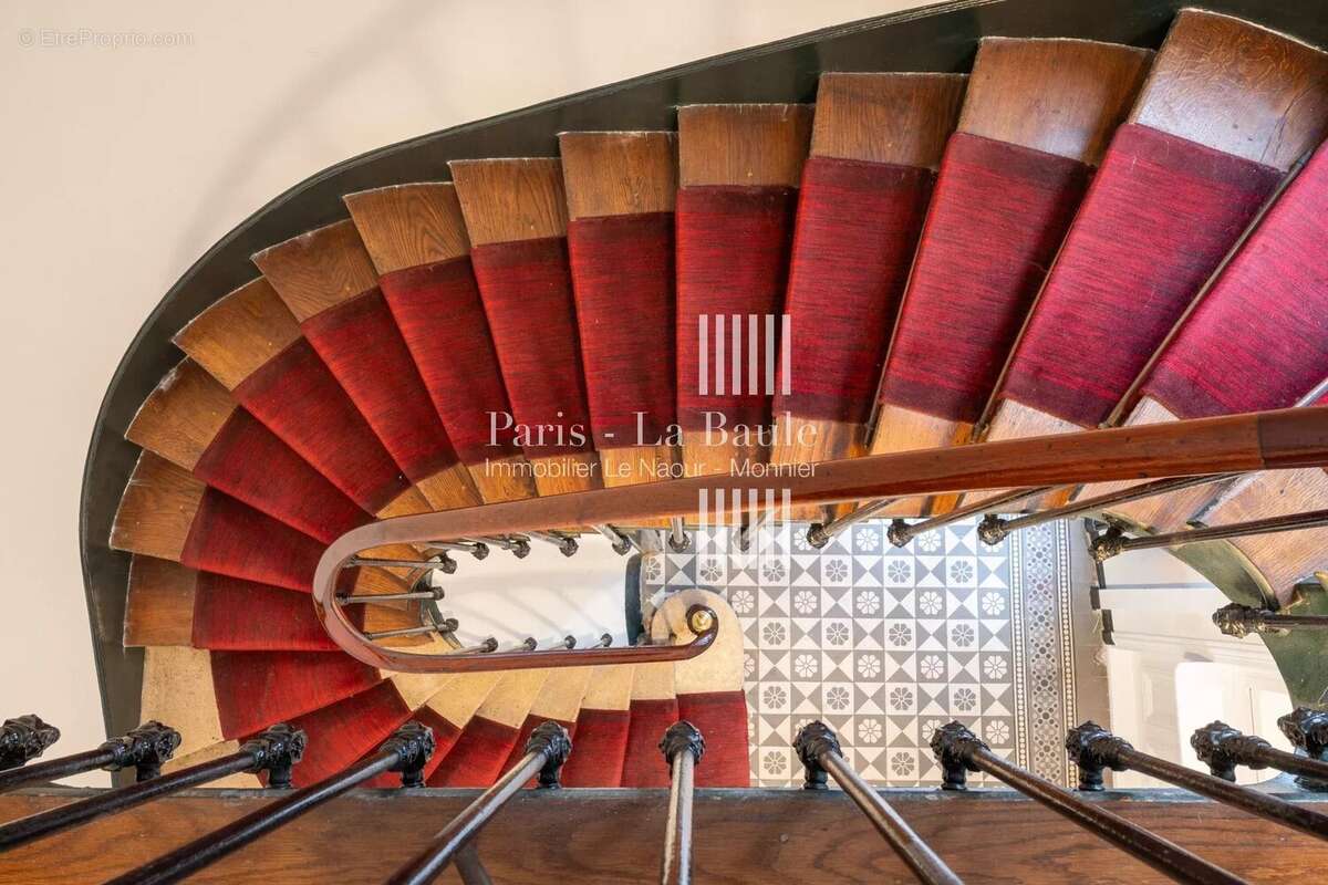 Appartement à PARIS-5E
