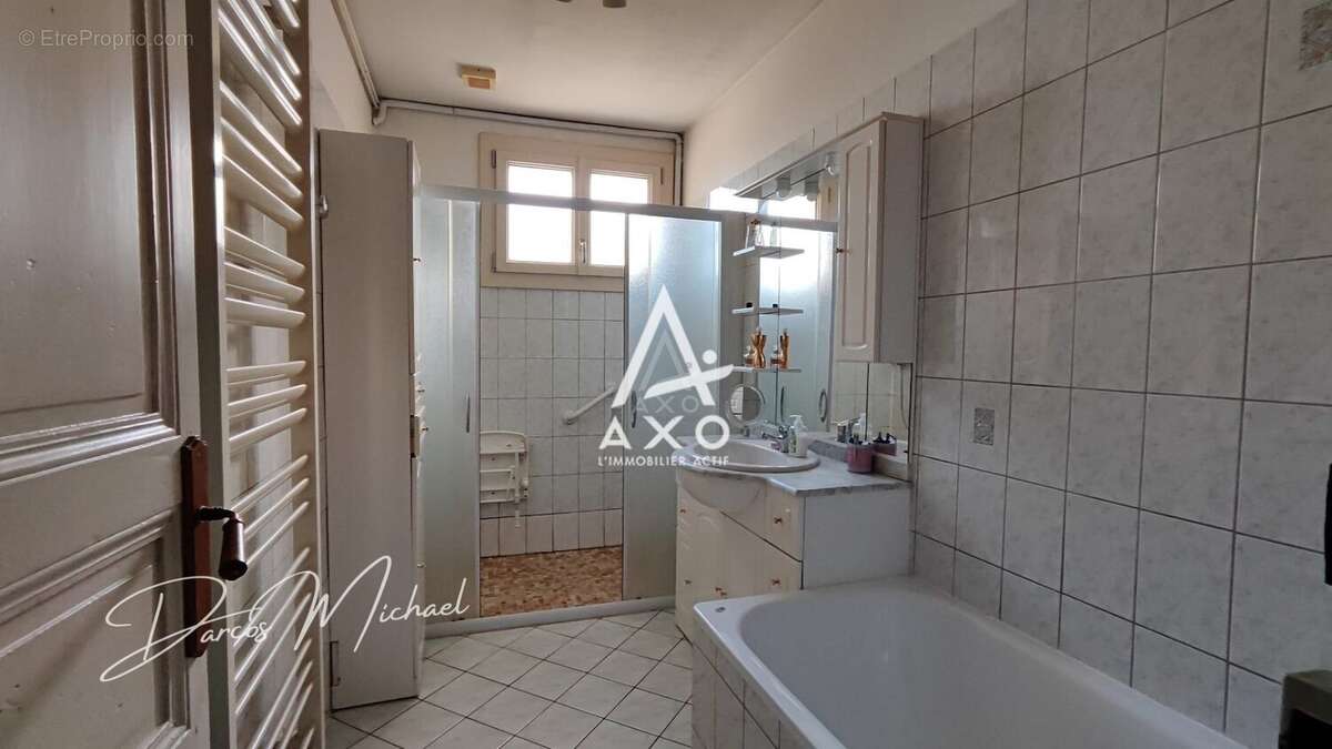 Maison à BEAUFORT-EN-VALLEE