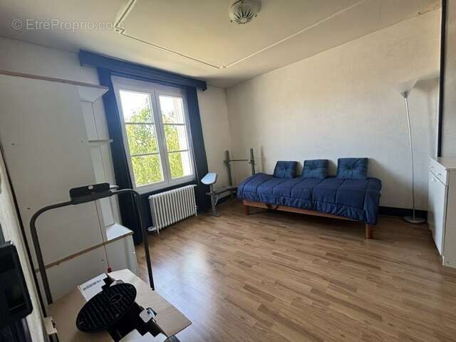 Maison à CIRES-LES-MELLO