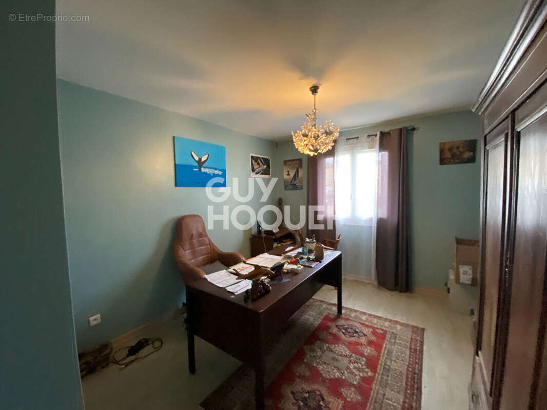 Maison à SAINT-MAGNE-DE-CASTILLON