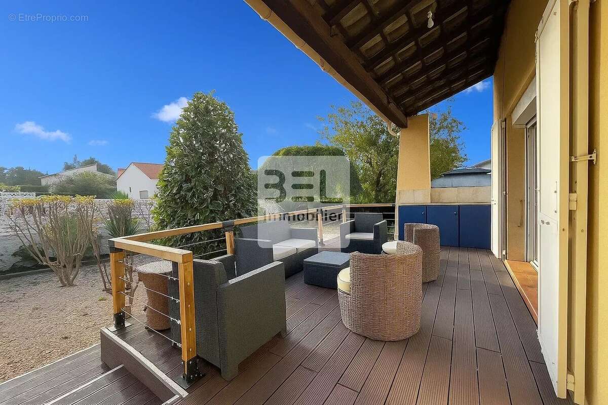 Maison à BAGNOLS-SUR-CEZE