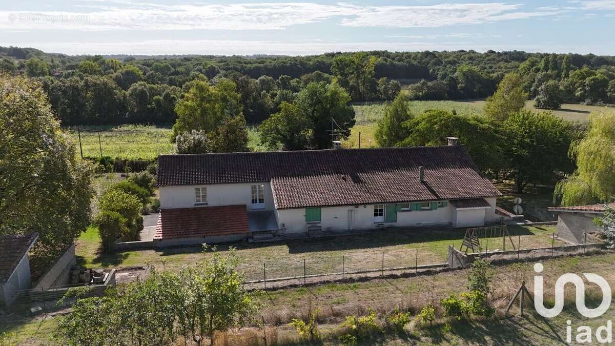 Photo 6 - Maison à COURGEAC
