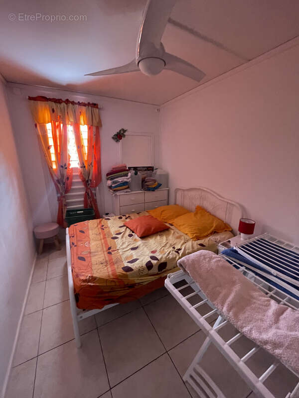 Appartement à LES ABYMES