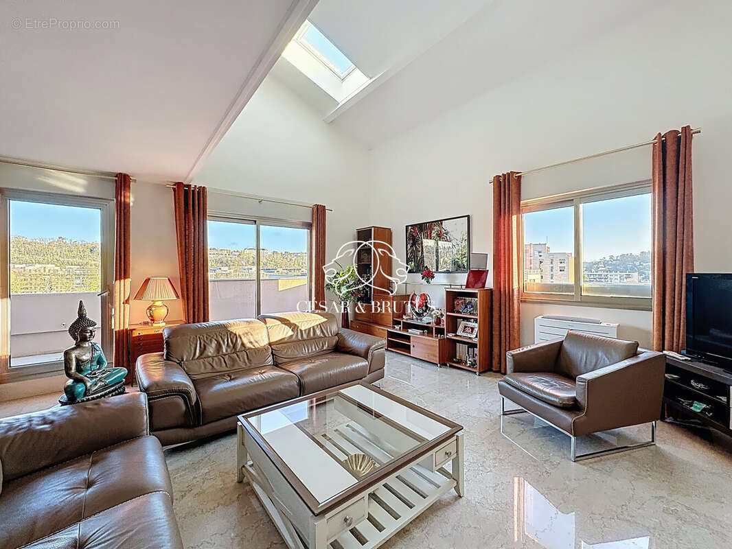 Appartement à LYON-4E
