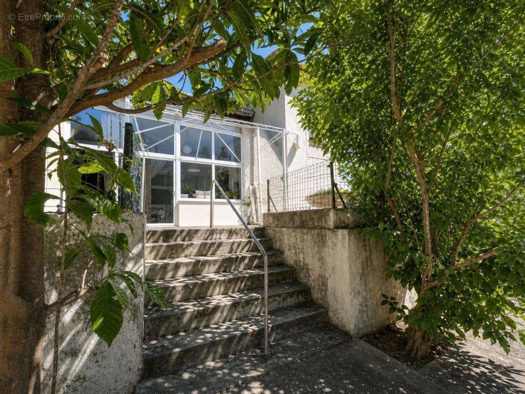 Maison de 120 m2 avec plus de 2,2 hectares de terrain - photo 22