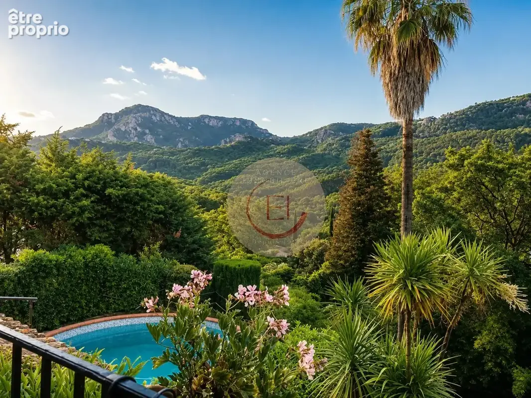 Beaucoup de charme et de caractère — vue remarquable sur l’esterel - photo 2