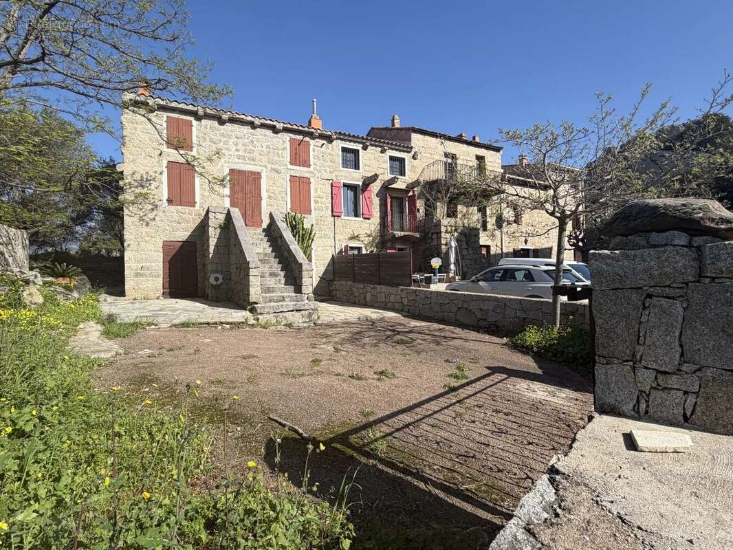 Appartement à SOTTA