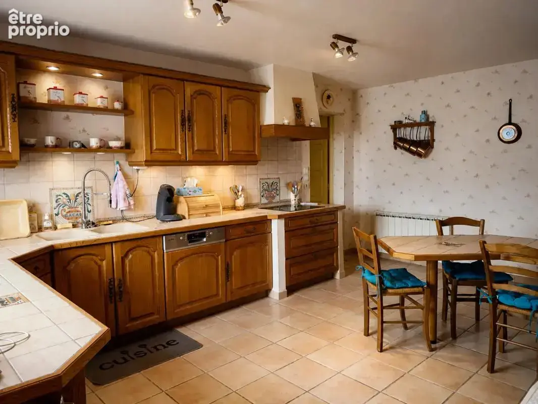 Maison de 5 pièces de 127 m² à Vexin-sur-Epte/Cantiers - photo 3