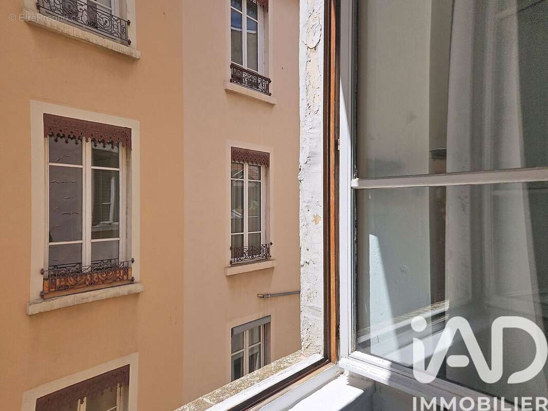 Photo 6 - Appartement à LYON-6E