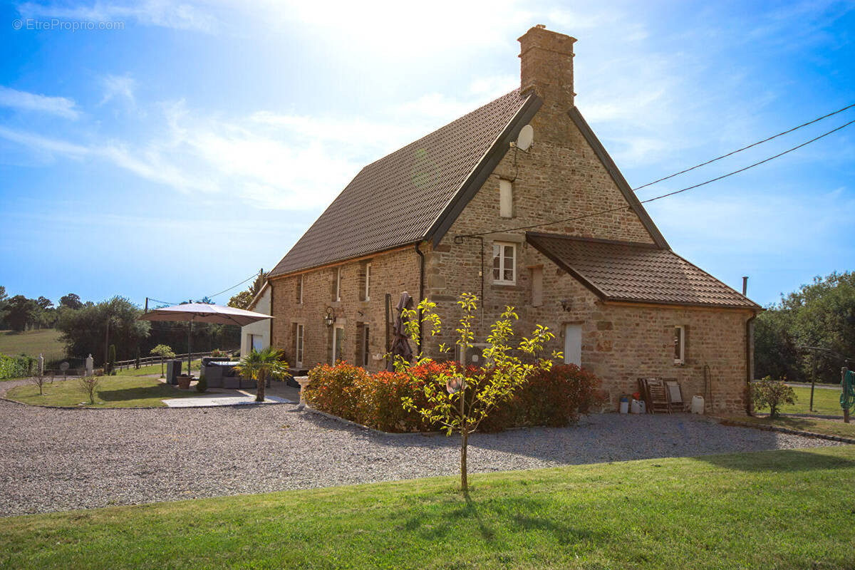 Maison à VIRE