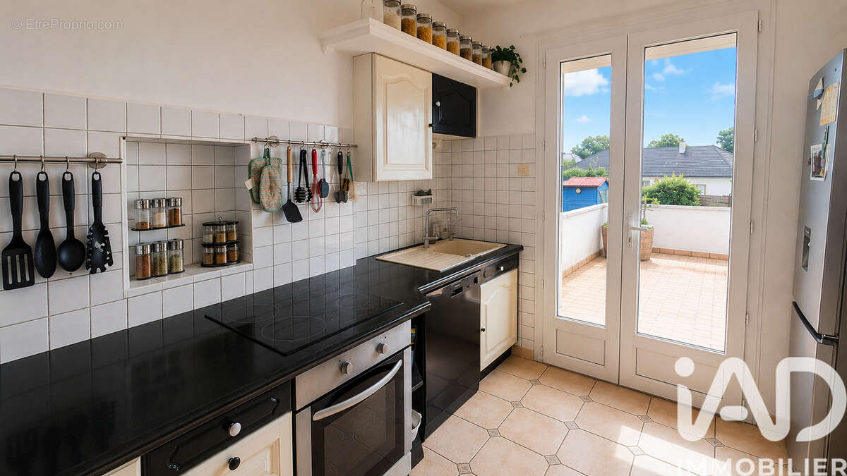 Photo 4 - Maison à LONGEAULT