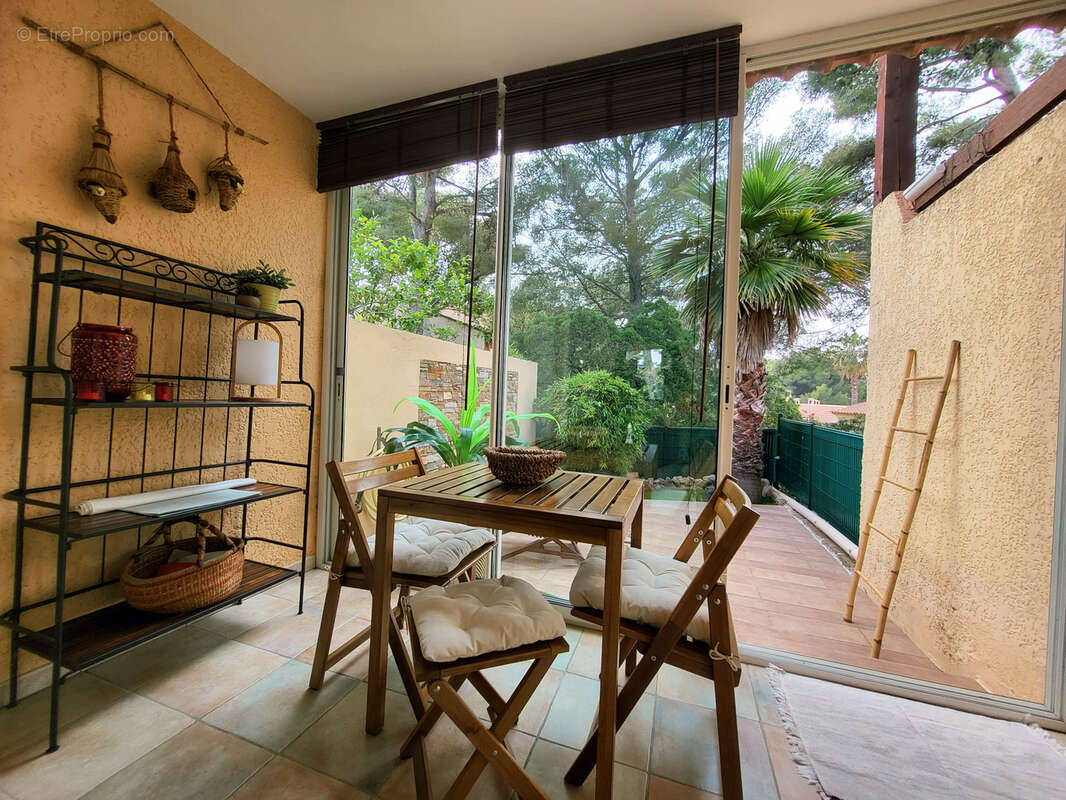 Appartement à SANARY-SUR-MER