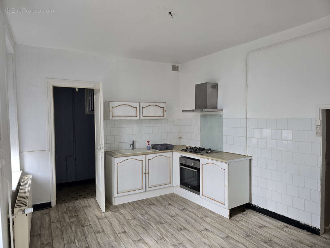 Maison à SAINT-MENGES